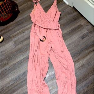 Worn once to try on. Bought from TJ Maxx, don’t know actual brand